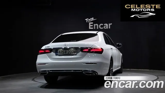 MERCEDES BENZ E-Classe W213 E250 Avantgarde 2021 — photo 4 sur 20