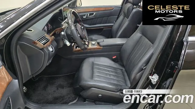 MERCEDES BENZ E-Classe W212 E300 2012 — photo 12 sur 26