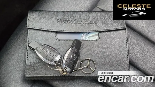 MERCEDES BENZ E-Classe W212 E300 2012 — photo 17 sur 26