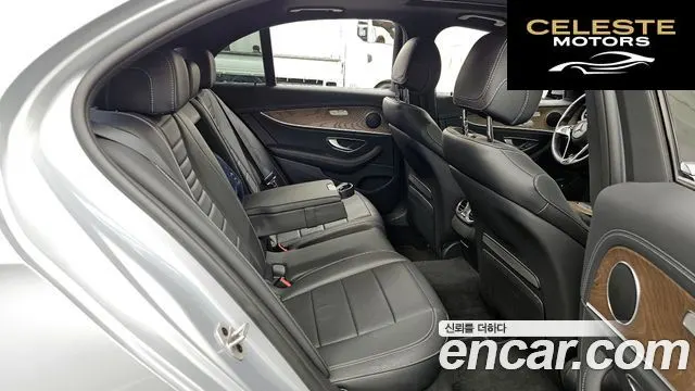MERCEDES BENZ E-Classe W213 E250 Exclusive 2021 — photo 12 sur 20