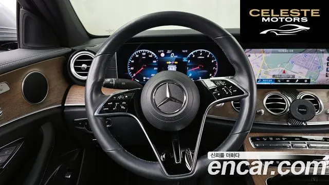 MERCEDES BENZ E-Classe W213 E250 Exclusive 2021 — photo 13 sur 20