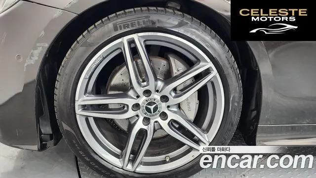 MERCEDES BENZ E-Classe W213 E220d Coupé 2019 — photo 5 sur 26
