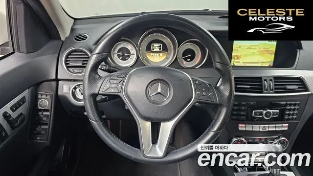 MERCEDES BENZ C-Classe W204 C200 CGI Avantgarde 2012 — photo 13 sur 20