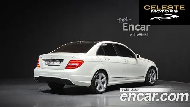 MERCEDES BENZ C-Classe W204 C200 CGI Avantgarde 2012 — photo 2 sur 20