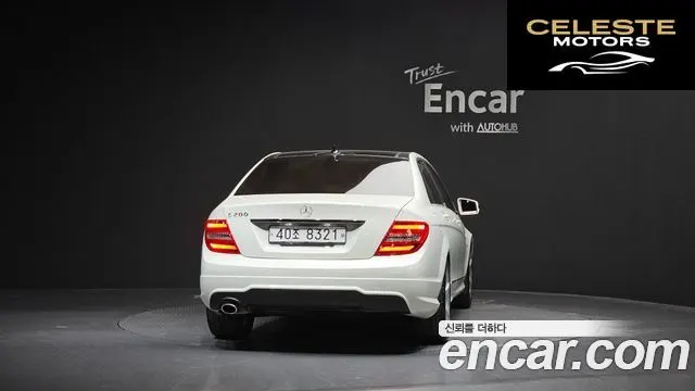 MERCEDES BENZ C-Classe W204 C200 CGI Avantgarde 2012 — photo 4 sur 20