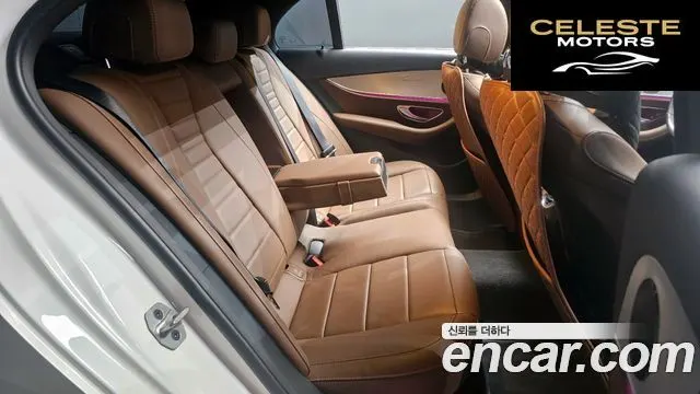 MERCEDES BENZ E-Classe W213 E250 Avantgarde 2021 — photo 12 sur 20