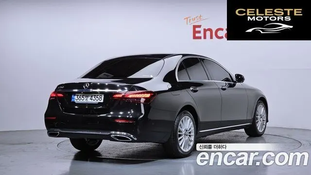 MERCEDES BENZ E-Classe W213 E250 Exclusive 2022 — photo 2 sur 20