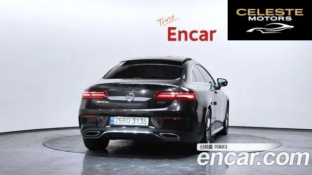 MERCEDES BENZ E-Classe W213 E220d Coupé 2019 — photo 4 sur 26