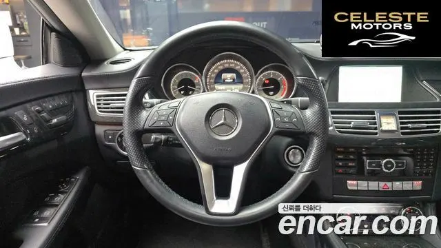 MERCEDES BENZ CLS-Classe W218 CLS250 CDI 2014 — photo 13 sur 26