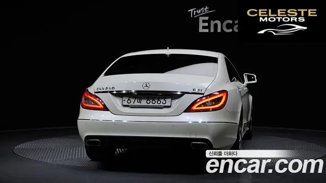 MERCEDES BENZ CLS-Classe W218 CLS250 CDI 2014 — photo 4 sur 26