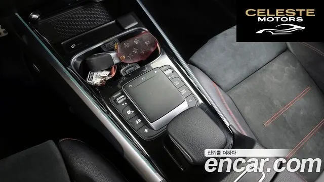 MERCEDES BENZ GLB-Classe X247 GLB250 4MATIC 2021 — photo 18 sur 20