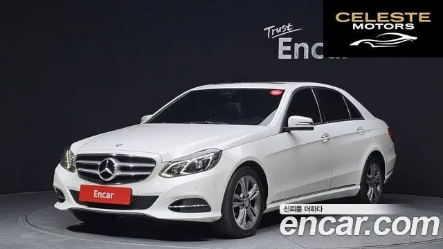 MERCEDES BENZ E-Classe W212 E220 CDI Avantgarde 2014 — photo 1 sur 26