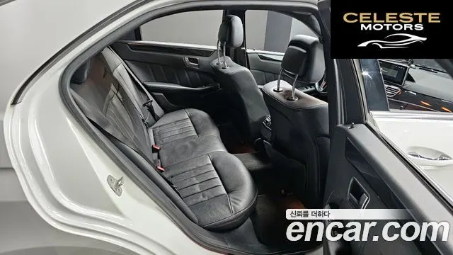 MERCEDES BENZ E-Classe W212 E220 CDI Avantgarde 2014 — photo 12 sur 26