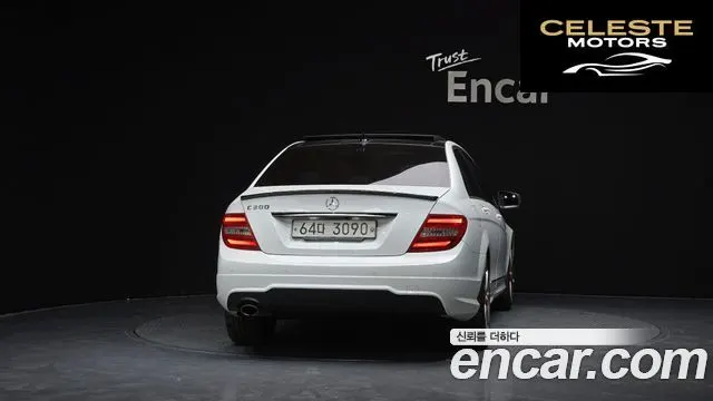 MERCEDES BENZ C-Classe W204 C200 CGI Avantgarde Package 2013 — photo 4 sur 20
