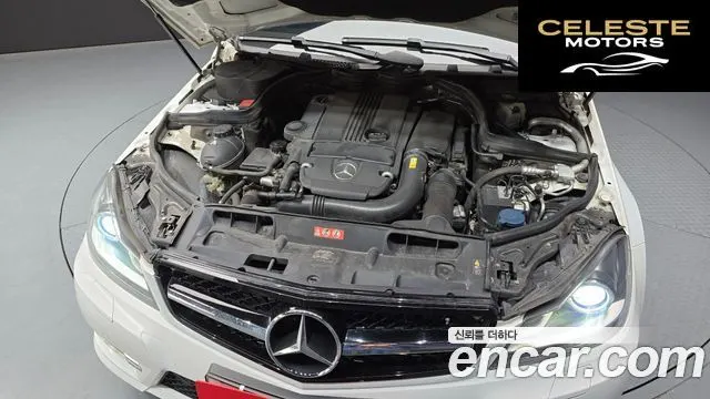 MERCEDES BENZ C-Classe W204 C200 CGI Avantgarde Package 2013 — photo 6 sur 20