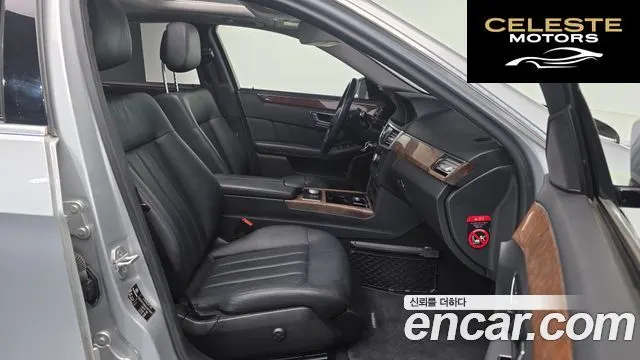 MERCEDES BENZ E-Classe W212 E300 2012 — photo 10 sur 20