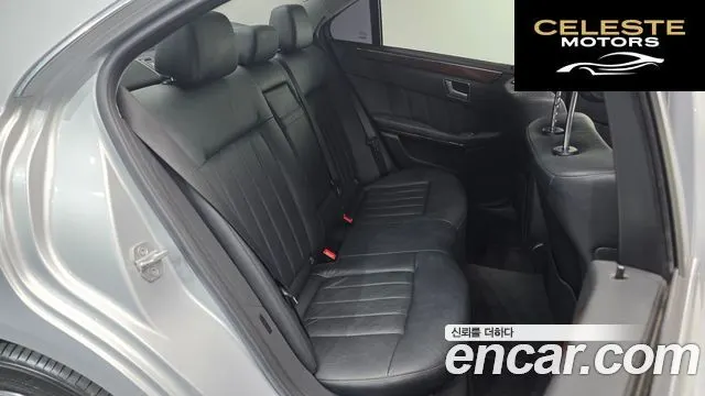 MERCEDES BENZ E-Classe W212 E300 2012 — photo 12 sur 20