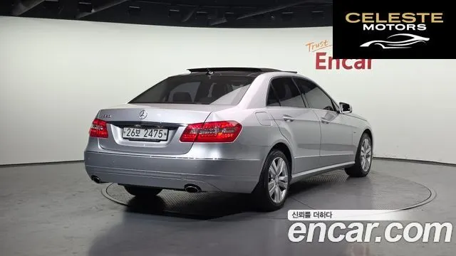 MERCEDES BENZ E-Classe W212 E300 2012 — photo 2 sur 20