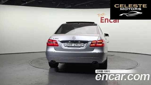 MERCEDES BENZ E-Classe W212 E300 2012 — photo 4 sur 20