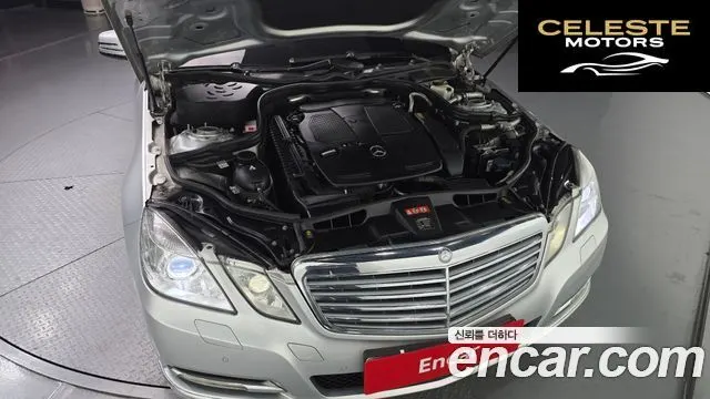 MERCEDES BENZ E-Classe W212 E300 2012 — photo 6 sur 20