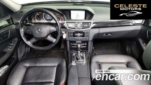 MERCEDES BENZ E-Classe W212 E220 CDI Avantgarde 2011 — photo 7 sur 20