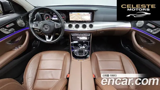 MERCEDES BENZ E-Classe W213 E200 Avantgarde 2018 — photo 7 sur 20