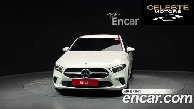 MERCEDES BENZ A-Classe W177 A220 Berline 2021 — photo 3 sur 20