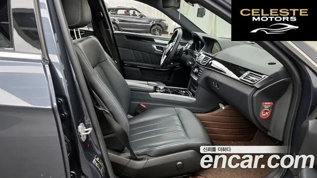 MERCEDES BENZ E-Classe W212 E300 Avantgarde 2014 — photo 11 sur 20