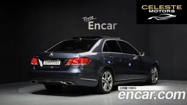 MERCEDES BENZ E-Classe W212 E300 Avantgarde 2014 — photo 2 sur 20