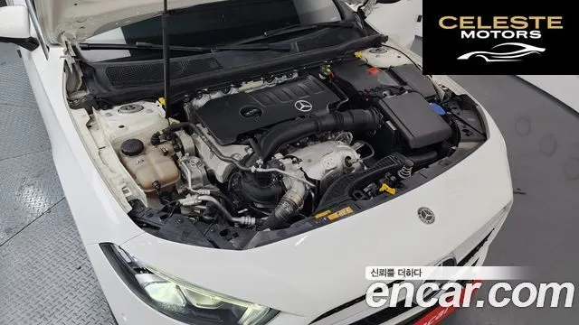 MERCEDES BENZ A-Classe W177 A250 4MATIC Berline 2020 — photo 6 sur 20