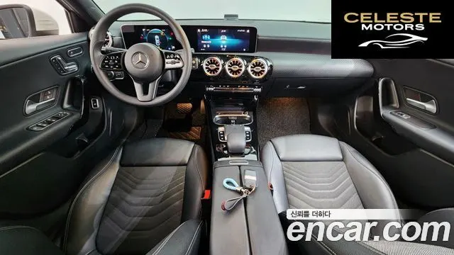 MERCEDES BENZ A-Classe W177 A250 4MATIC Berline 2020 — photo 7 sur 20