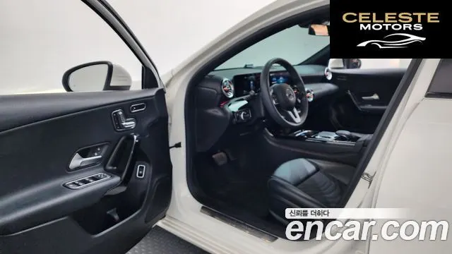 MERCEDES BENZ A-Classe W177 A250 4MATIC Berline 2020 — photo 10 sur 20