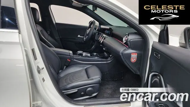 MERCEDES BENZ A-Classe W177 A250 4MATIC Berline 2020 — photo 11 sur 20