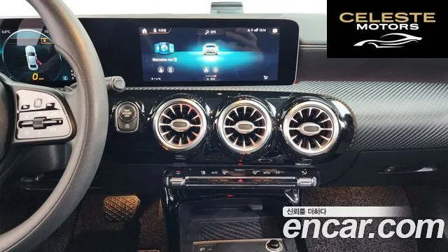MERCEDES BENZ A-Classe W177 A250 4MATIC Berline 2020 — photo 14 sur 20