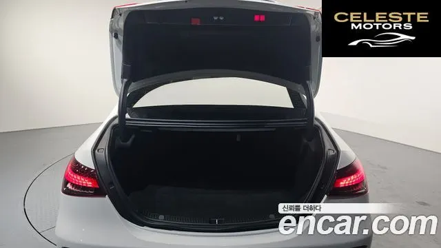 MERCEDES BENZ E-Classe W213 E250 Avantgarde 2021 — photo 20 sur 20