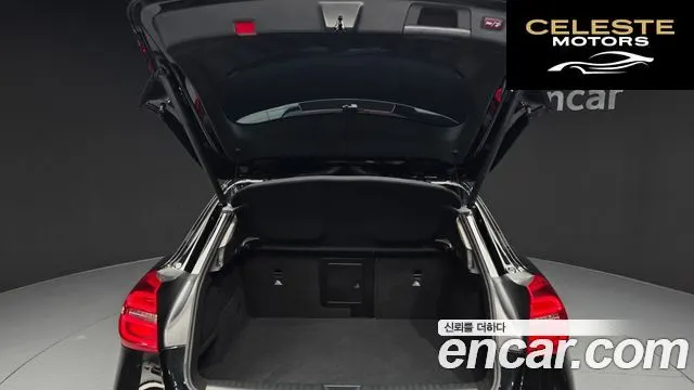 MERCEDES BENZ GLA-Classe X156 GLA200 CDI 4MATIC 2015 — photo 20 sur 20