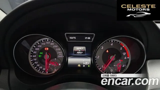 MERCEDES BENZ GLA-Classe X156 GLA200 CDI 4MATIC 2015 — photo 8 sur 20
