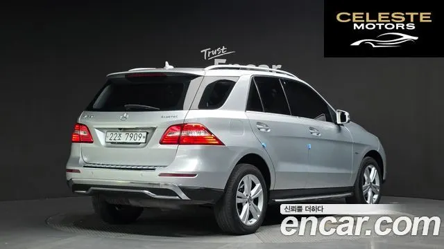 MERCEDES BENZ M-Classe W166 ML350 4MATIC 2012 — photo 2 sur 20