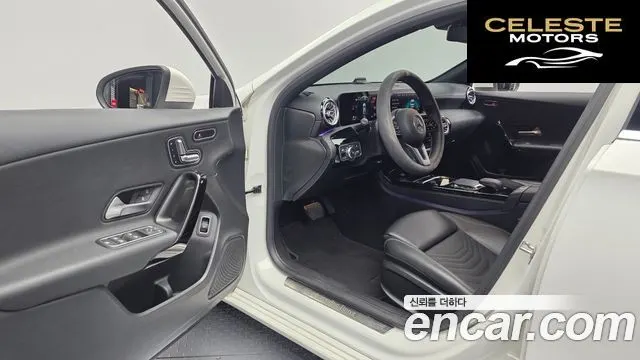 MERCEDES BENZ A-Classe W177 A250 4MATIC Berline 2020 — photo 10 sur 20