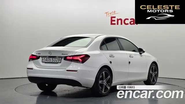 MERCEDES BENZ A-Classe W177 A250 4MATIC Berline 2020 — photo 2 sur 20