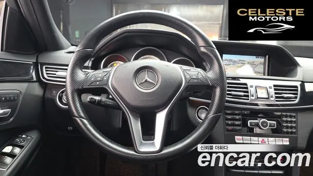 MERCEDES BENZ E-Classe W212 E220 Avantgarde 2015 — photo 13 sur 20