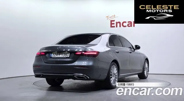 MERCEDES BENZ E-Classe W213 E250 Exclusive 2021 — photo 2 sur 20