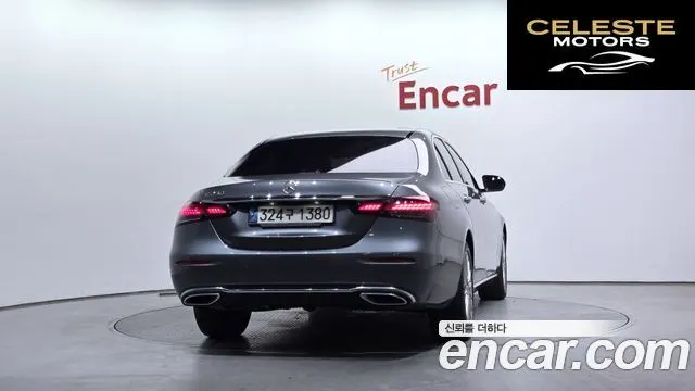 MERCEDES BENZ E-Classe W213 E250 Exclusive 2021 — photo 4 sur 20
