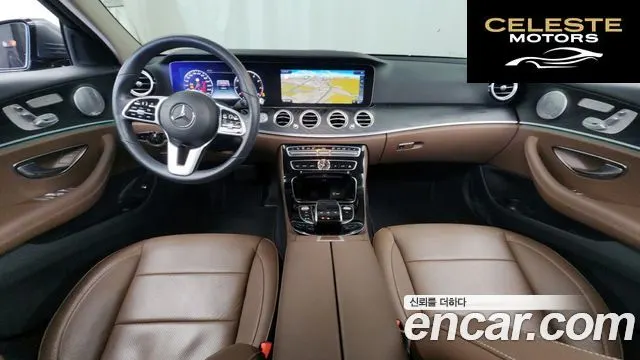 MERCEDES BENZ E-Classe W213 E300 4MATIC Avantgarde 2019 — photo 7 sur 20