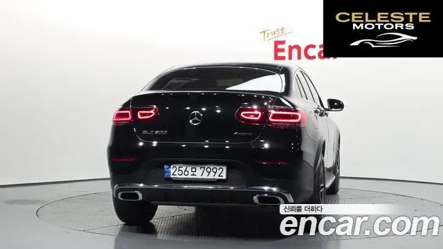 MERCEDES BENZ GLC-Classe X253 GLC300 4MATIC Coupé 2023 — photo 4 sur 20