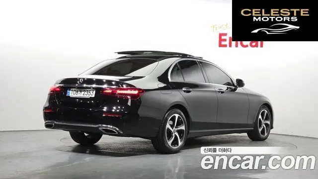 MERCEDES BENZ E-Classe W213 E250 Avantgarde 2021 — photo 2 sur 20