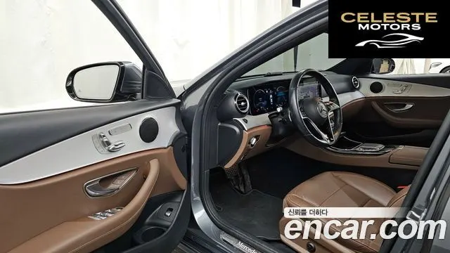 MERCEDES BENZ E-Classe W213 E250 Avantgarde 2021 — photo 10 sur 20