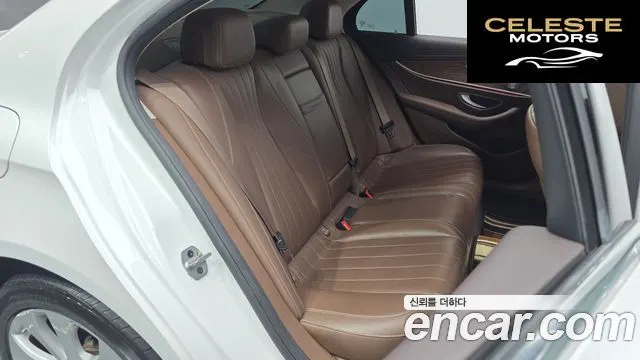 MERCEDES BENZ E-Classe W213 E300 Exclusive 2019 — photo 12 sur 20