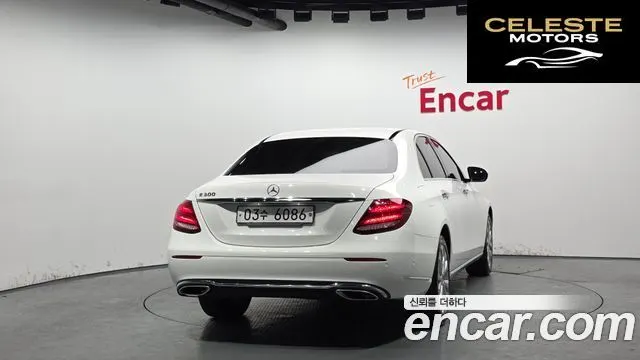 MERCEDES BENZ E-Classe W213 E300 Exclusive 2019 — photo 4 sur 20