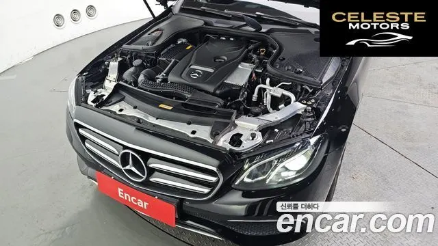 MERCEDES BENZ E-Classe W213 E250 Avantgarde 2020 — photo 6 sur 20